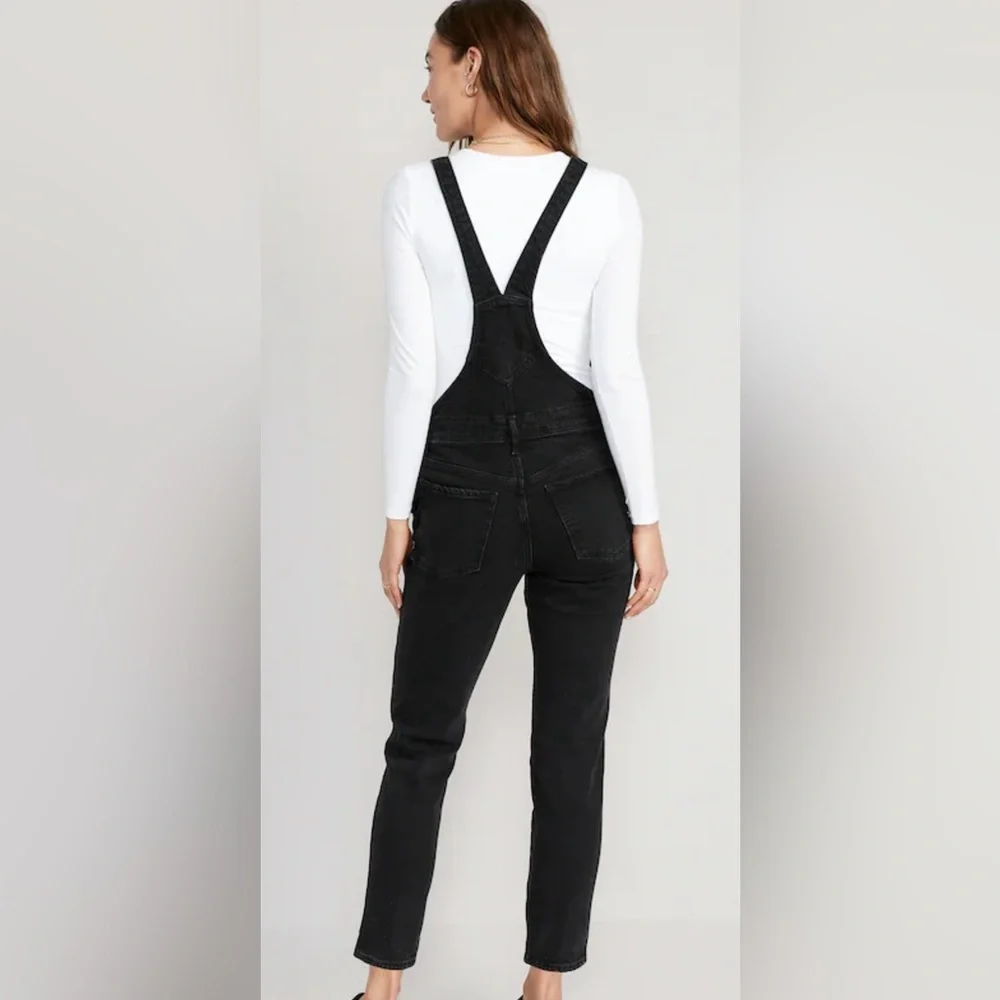 Old Navy OG Straight Black Wash Ripped Jean Overalls